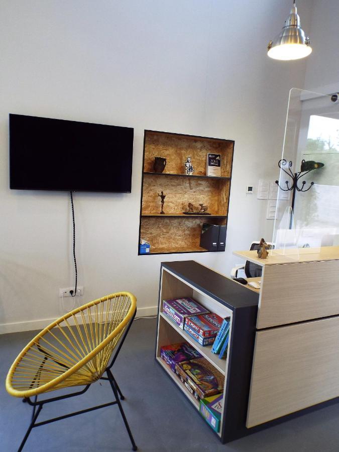 Albergue Santiago 15 Monforte Monforte De Lemos Dış mekan fotoğraf