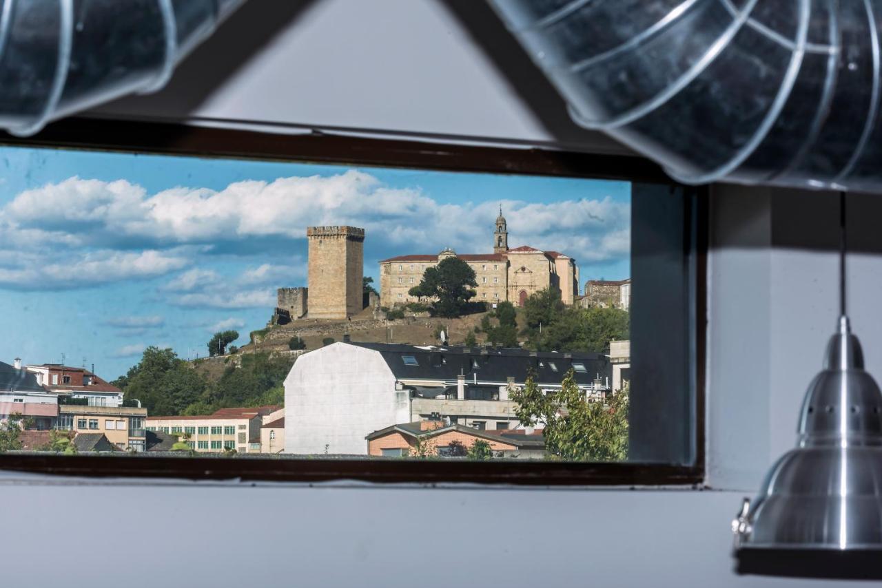 Albergue Santiago 15 Monforte Monforte De Lemos Dış mekan fotoğraf