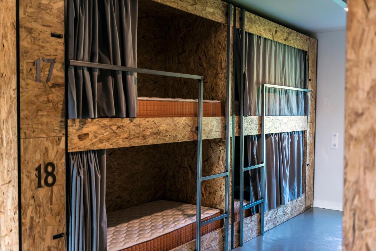 Albergue Santiago 15 Monforte Monforte De Lemos Dış mekan fotoğraf