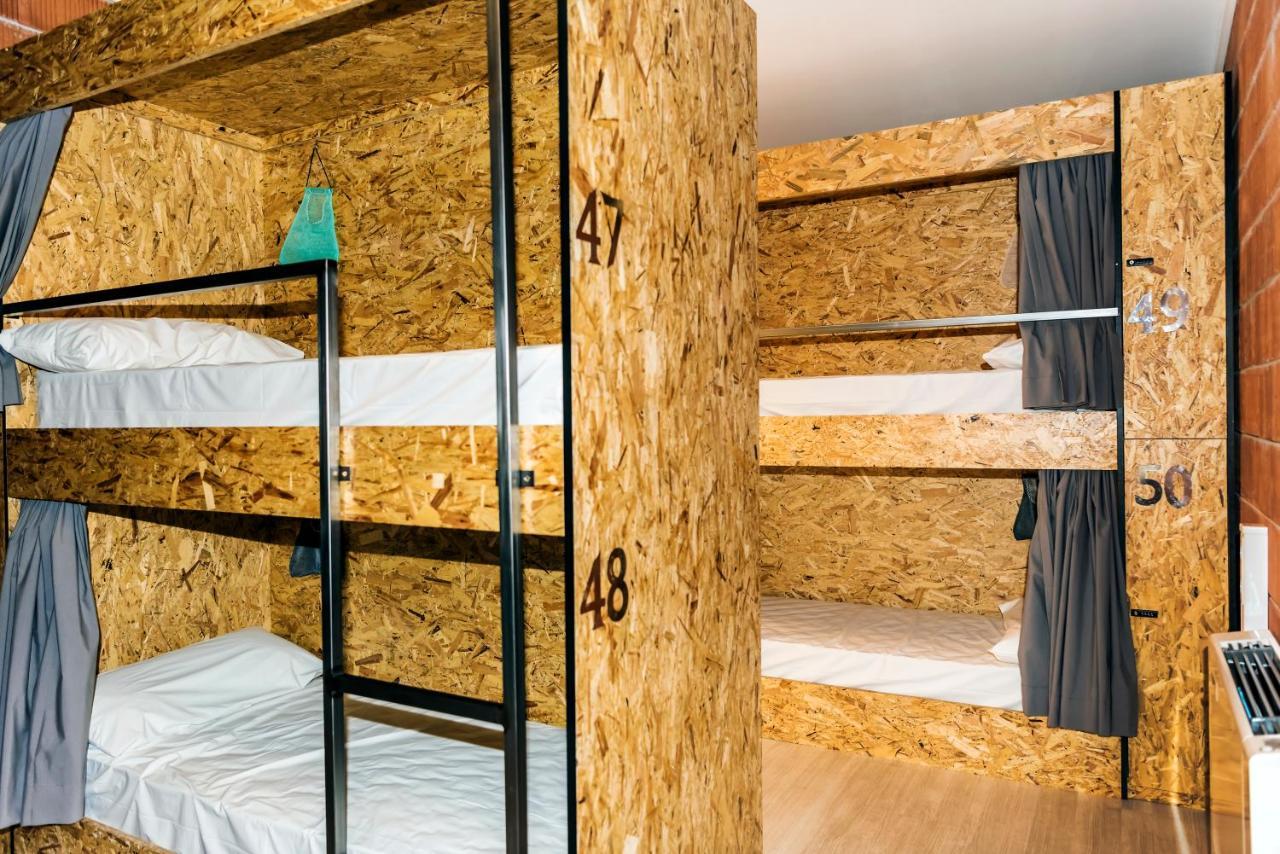 Albergue Santiago 15 Monforte Monforte De Lemos Dış mekan fotoğraf