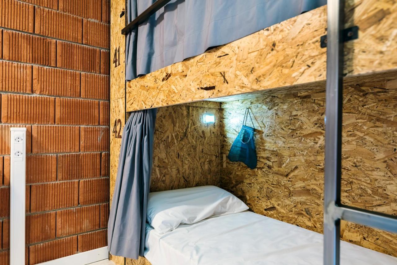 Albergue Santiago 15 Monforte Monforte De Lemos Dış mekan fotoğraf